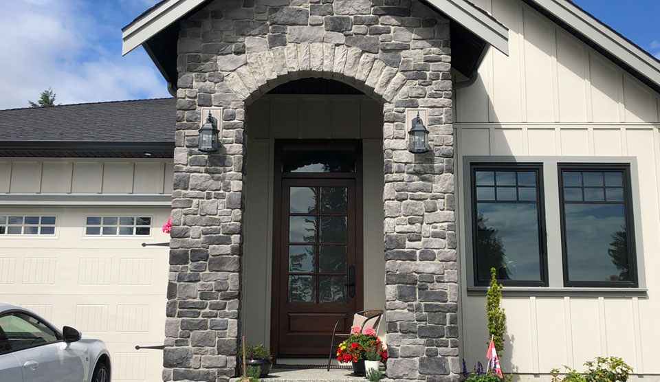 Natural Stone Entryway by A Stone's Throw Masonry In Nanaimo